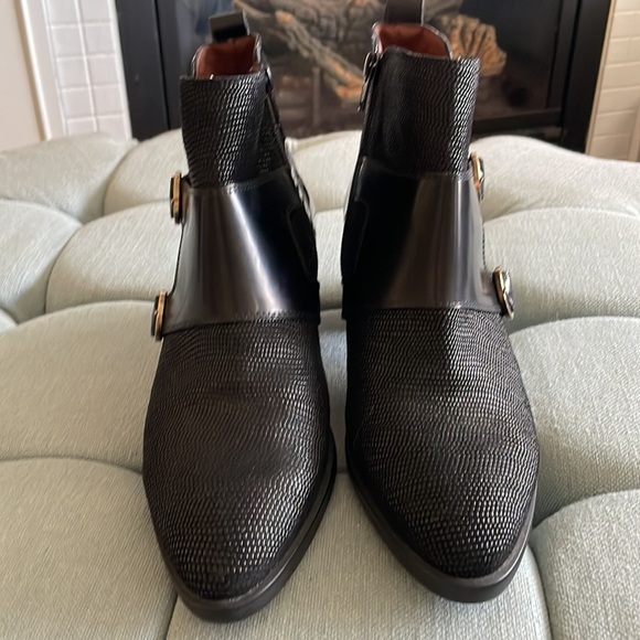 Hispanitas Black Leather Ankle Boots - Picture 2 of 16